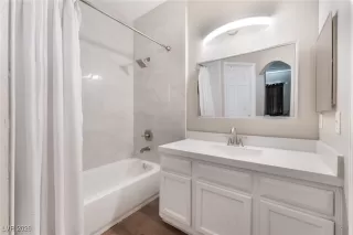 Photo #4: 2744597 Listing 