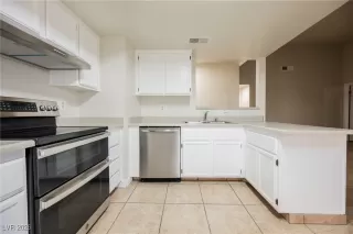 Photo #6: 2744621 Listing 