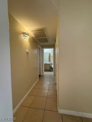 Photo #6: 2744629 Listing