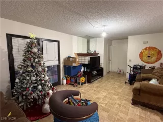 Photo #2: 2744684 Listing 