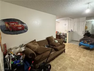 Photo #4: 2744684 Listing 