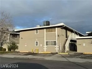 Photo #1: 2744761 Listing