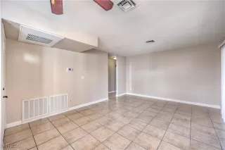 Photo #3: 2744781 Listing 