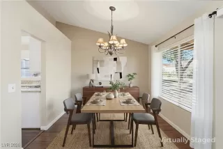 Photo #5: 2744818 Listing 