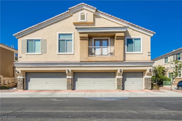 MLS: 2744846 Condo For Sale