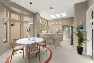 Photo #2: 2744881 Listing 