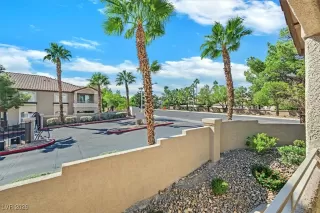 Photo #4: 2744887 Listing 