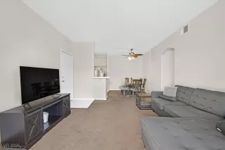 Photo #5: 2744887 Listing 