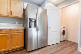 Photo #5: 2744905 Listing 