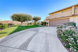 Photo #4: 2744951 Listing 