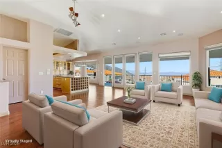 Photo #4: 2745092 Listing 