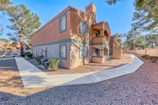 More Details about MLS # 2745149 : 211 MISSION LAGUNA LANE 205