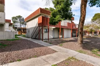 Photo #1: 2745150 Listing 