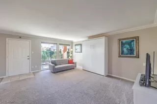 Photo #6: 2745153 Listing 