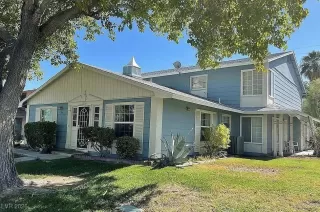 Photo #1: 2745162 Listing