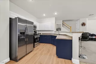 Photo #5: 2745182 Listing 