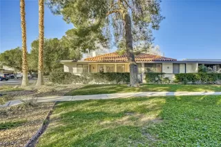 Photo #2: 2745213 Listing 