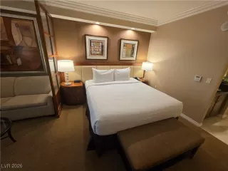 Photo #4: 2745217 Listing 