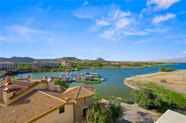 MLS: 2745242 Condo For Sale