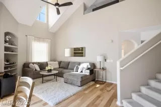 Photo #1: 2745301 Listing 