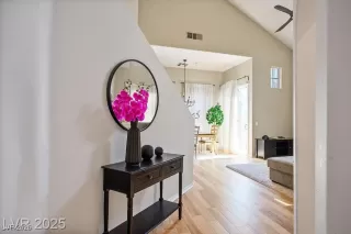 Photo #4: 2745301 Listing 