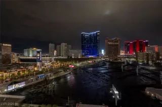 Photo #3: 2745392 Listing