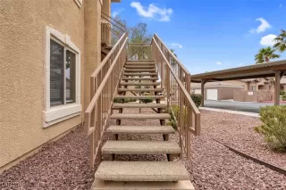 Photo #2: 2745398 Listing