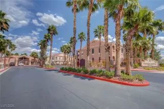 Photo #1: 2745406 Listing 