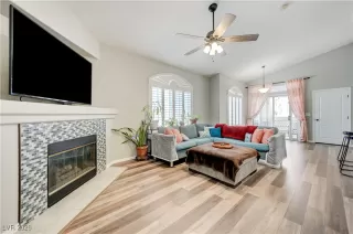 Photo #5: 2745406 Listing 