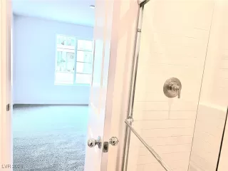 Photo #3: 2745475 Listing 