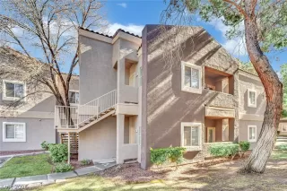 Photo #1: 2745484 Listing 