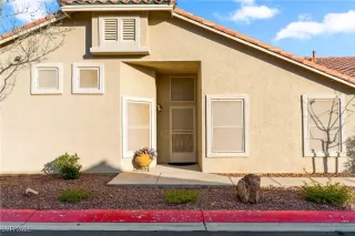 Photo #2: 2745500 Listing 