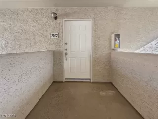 Photo #5: 2745543 Listing 