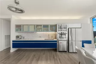 Photo #4: 2745562 Listing 