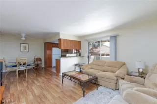 Photo #1: 2745579 Listing 