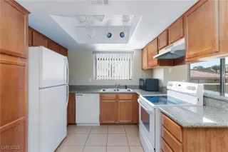 Photo #5: 2745579 Listing 