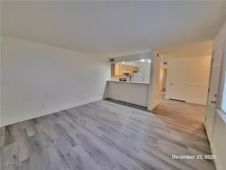 Photo #1: 2745631 Listing 