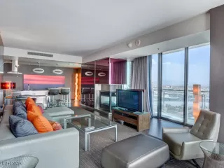 Primary Photo for MLS#: 2745639