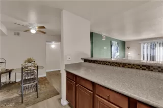 Photo #3: 2745733 Listing 