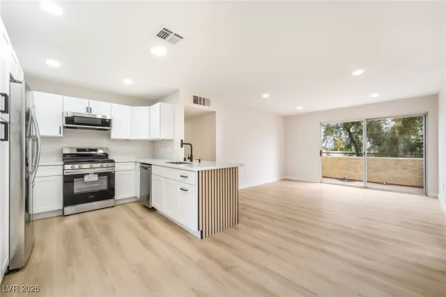 MLS: 2745748 Condo For Sale