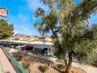 Photo #6: 2745748 Listing 