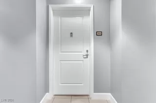 Photo #3: 2745761 Listing 