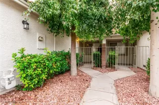 Photo #6: 2745779 Listing 