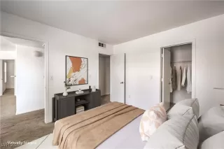 Photo #6: 2745878 Listing 