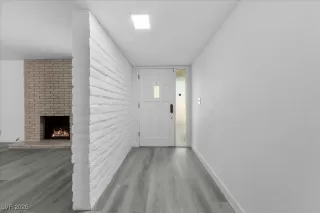 Photo #5: 2745887 Listing 