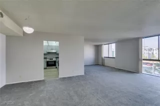 Photo #4: 2745954 Listing 