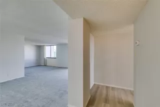 Photo #6: 2745954 Listing 