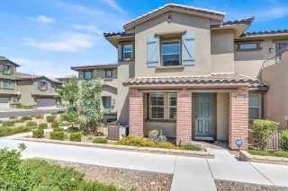 Photo #1: 2745995 Listing 