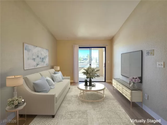 MLS: 2746214 Condo For Sale