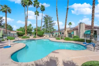 Photo #1: 2746244 Listing 